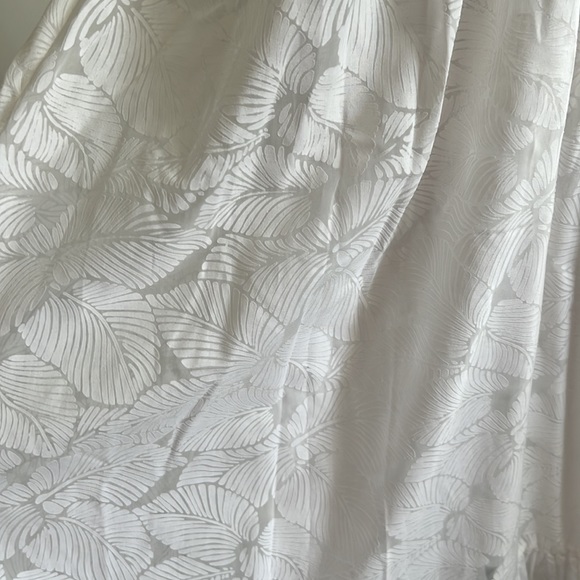 Long Tube top Floral Dress - Picture 3 of 6